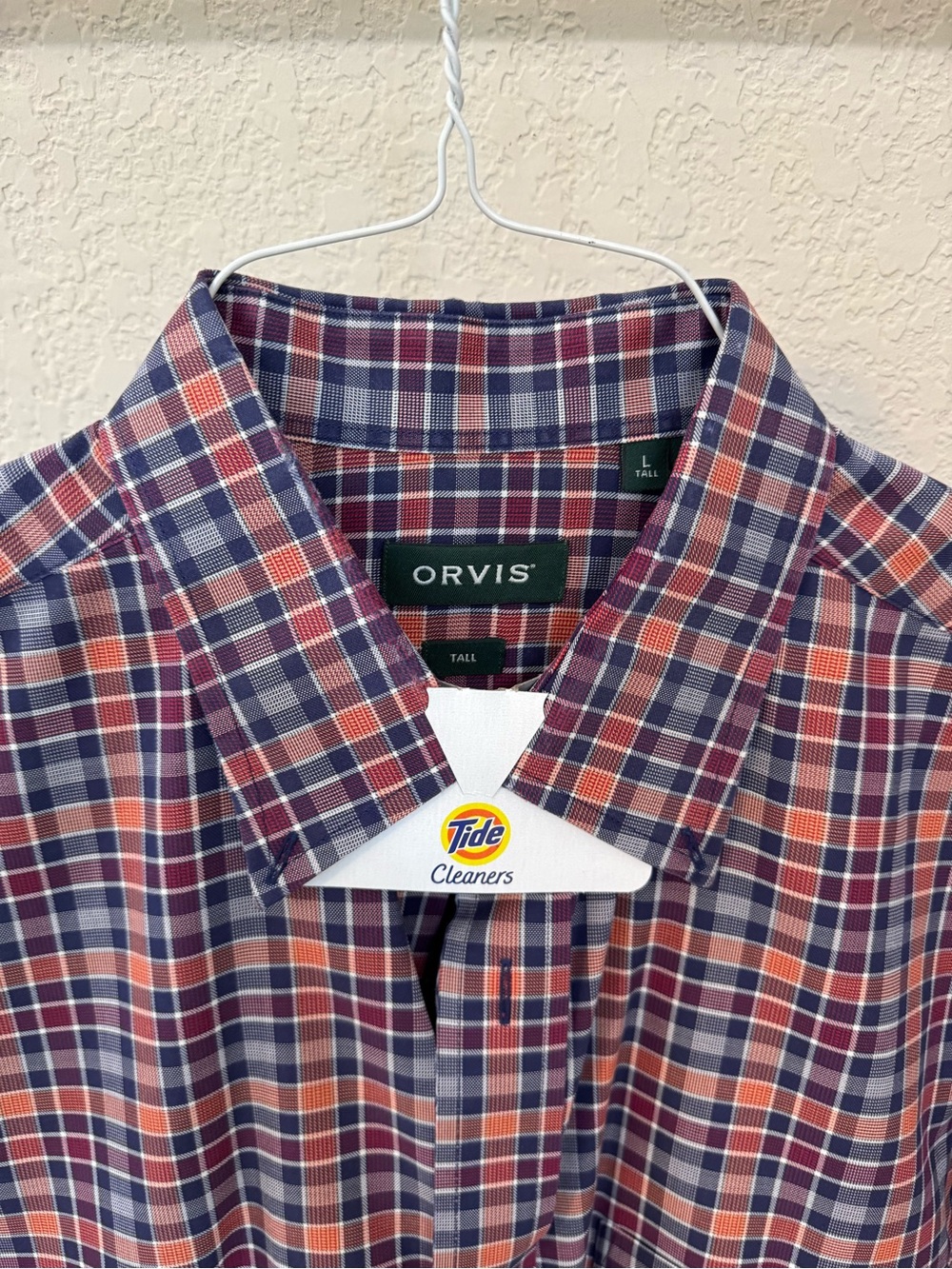 Orvis Men's Large Tall Plaid Button-Up Shirt in Navy and Red.